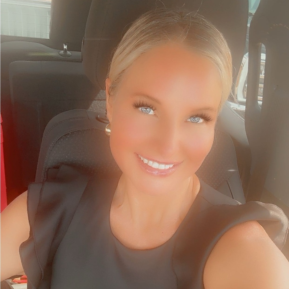 Meet your Posher, Clarissa